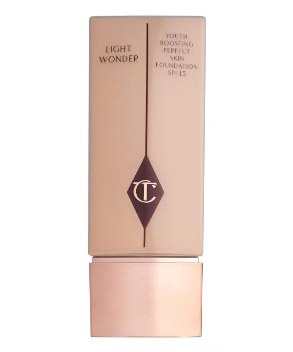 CHARLOTTE TILBURY Light Wonder foundation SPF 15 ,