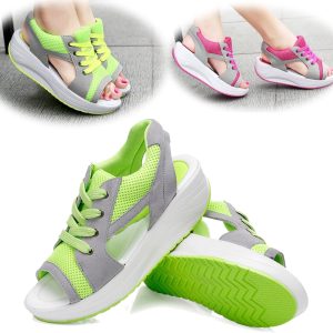 Tracuna Contrast Paneled Cutout Lace-Up Muffin San