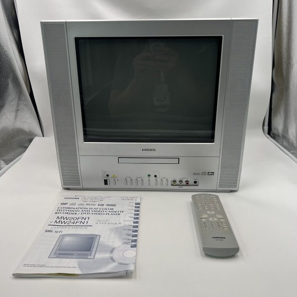 Toshiba MD14FP1 14" CRT TV DVD Combo Retro Televis