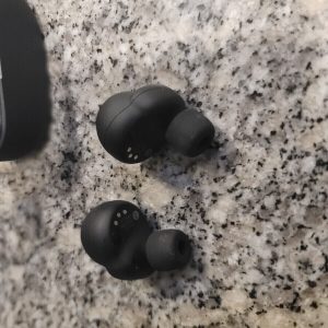 Sony WF-1000XM4 Noise Canceling Wireless Earbud He