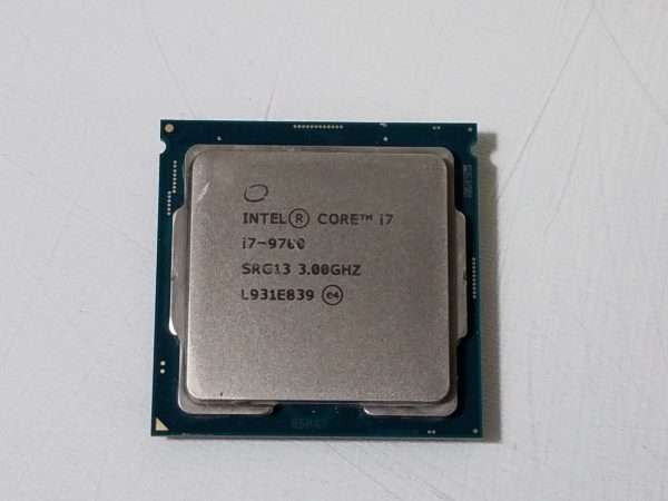 Intel SRG13 Core i7-9700 3.0 GHz LGA 1151 Desktop