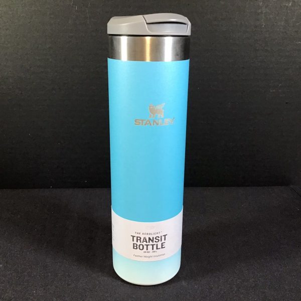 Stanley Aerolight Transit Bottle Pool Blue 20 ounc